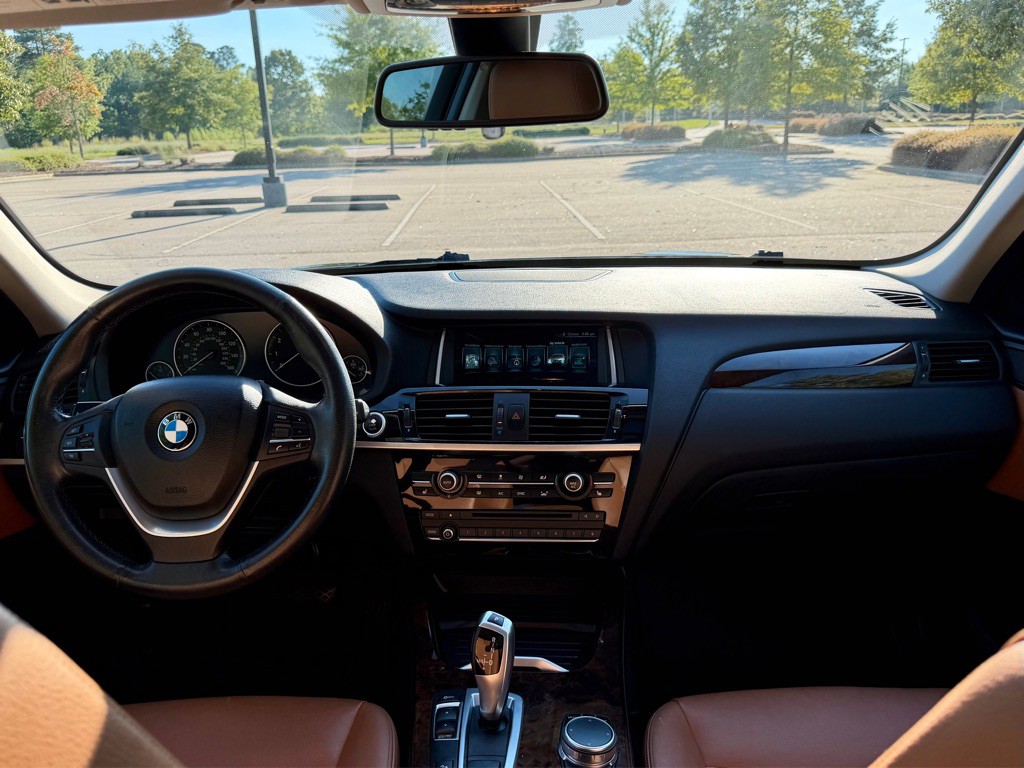 2017 BMW X3 Image 18