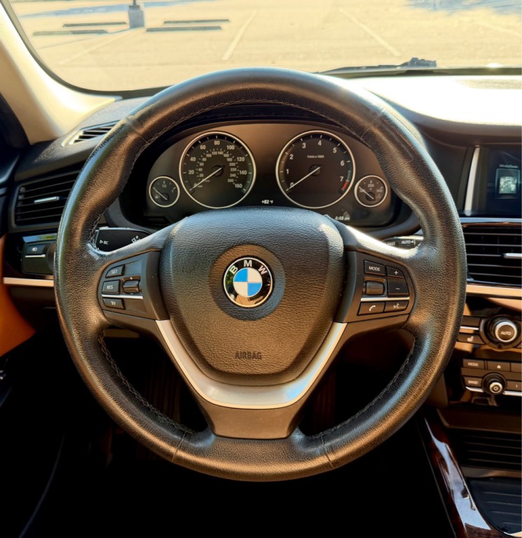 2017 BMW X3 Image 19