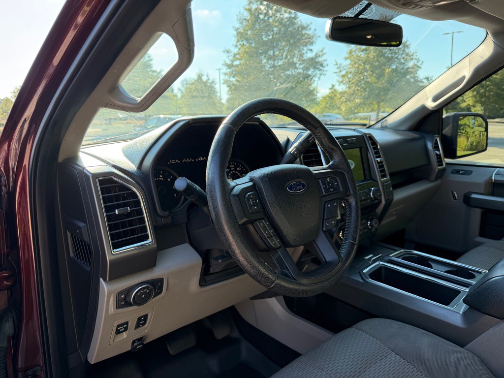 2016 Ford F-150 Image 12