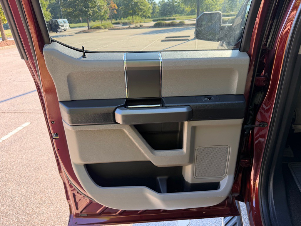 2016 Ford F-150 Image 17