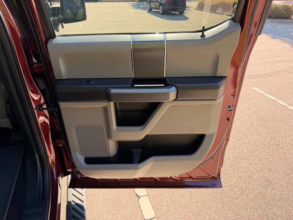 2016 Ford F-150 Image 25