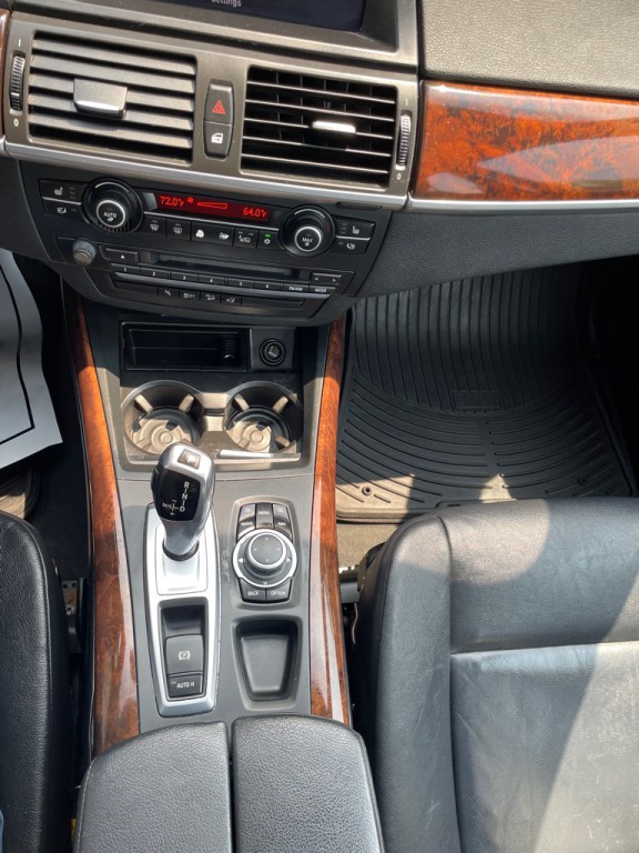 2011 BMW X5 Image 26