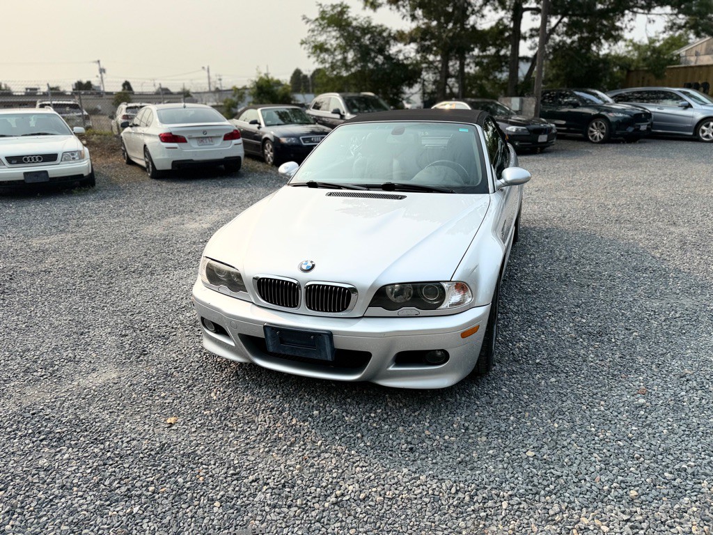 2004 BMW M3 Image 3