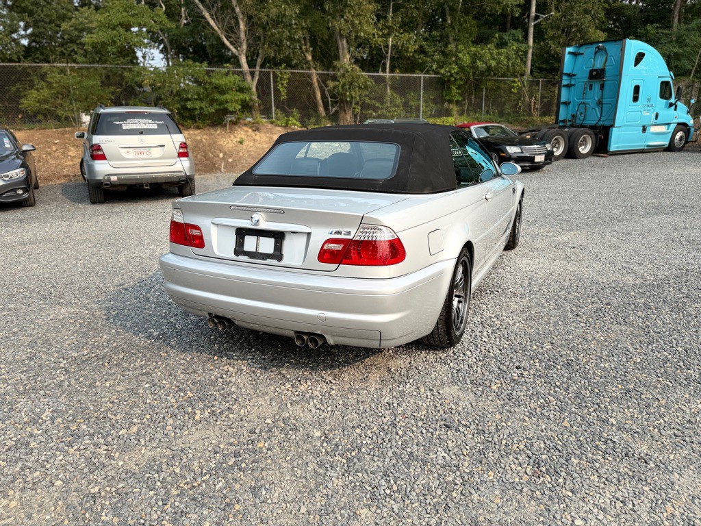 2004 BMW M3 Image 9