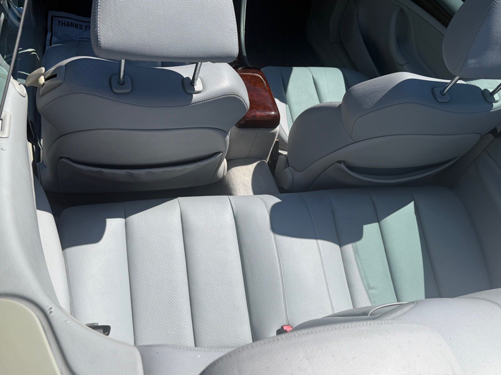 2003 Mercedes-Benz CLK-Class Image 22