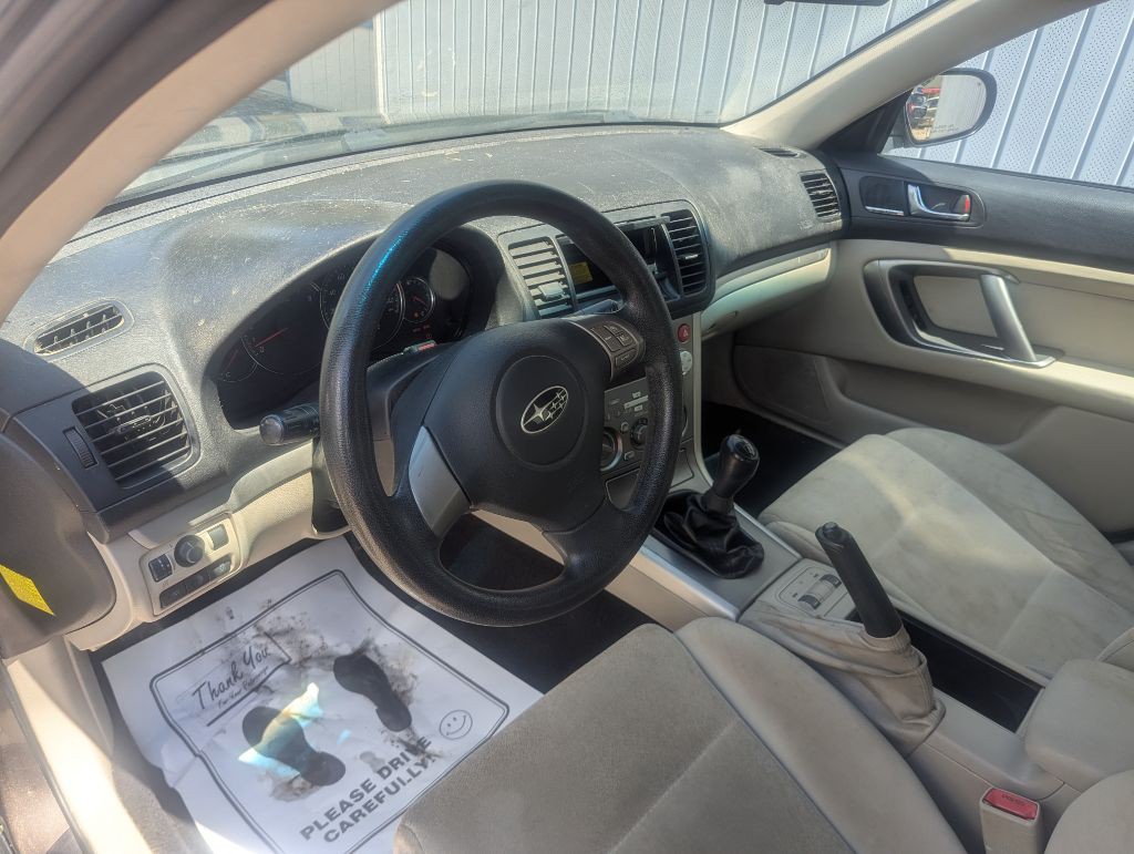 2009 Subaru Outback Image 4