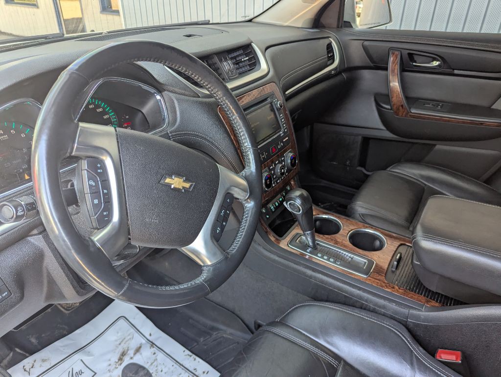2014 Chevrolet Traverse Image 5