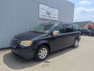 Image for 2008 Chrysler Town & Country Touring ID: 6767565