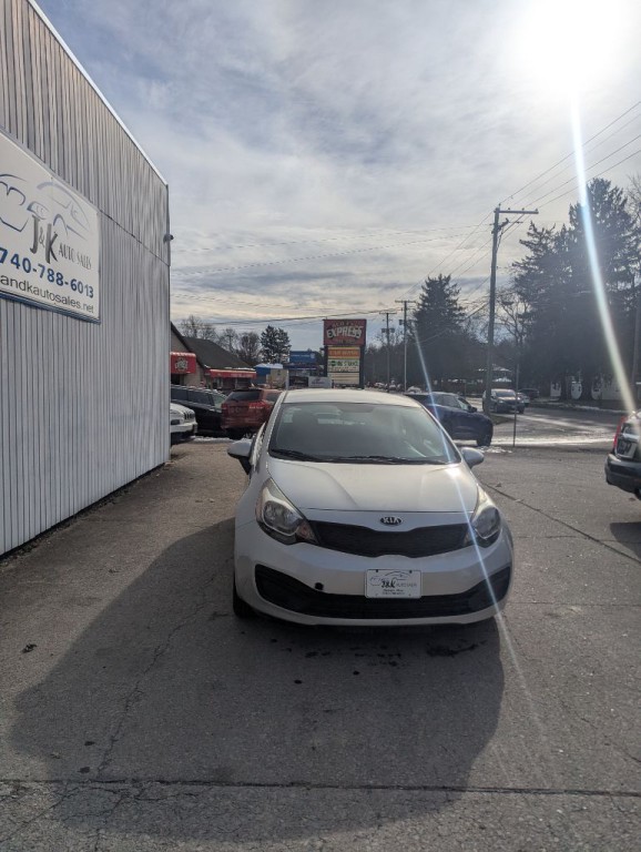 2015 Kia Rio Image 1