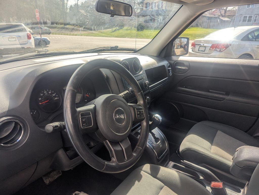 2012 Jeep Patriot Image 3