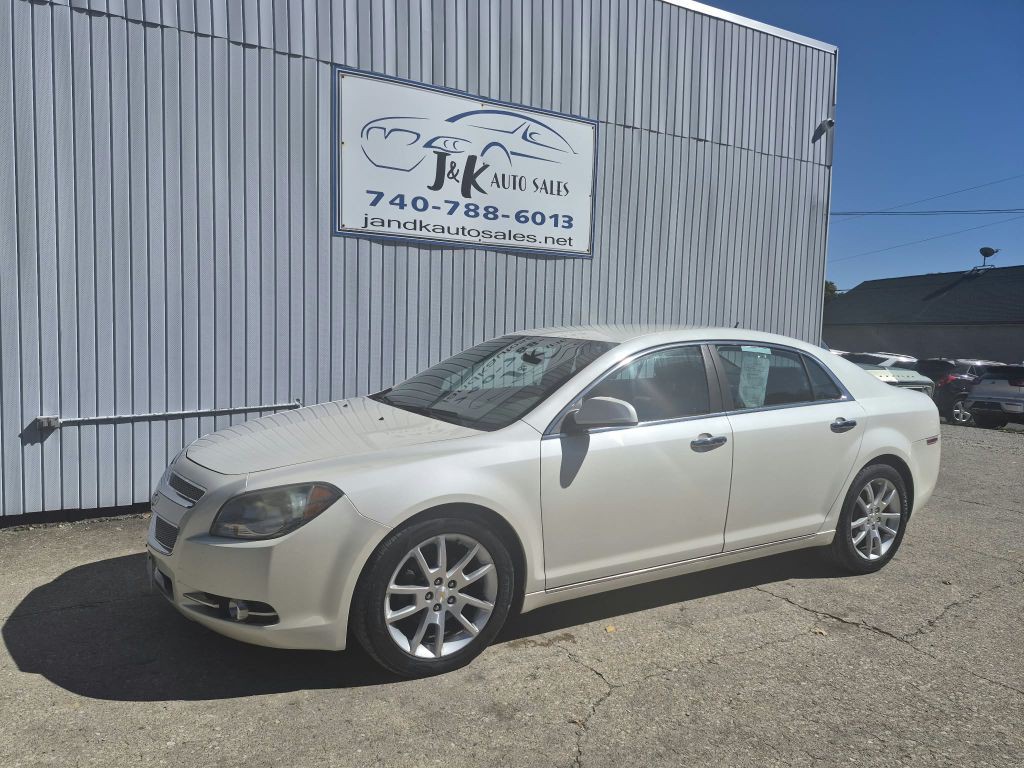 2010 Chevrolet Malibu Image 1