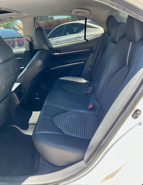 2019 Toyota Camry Image 6