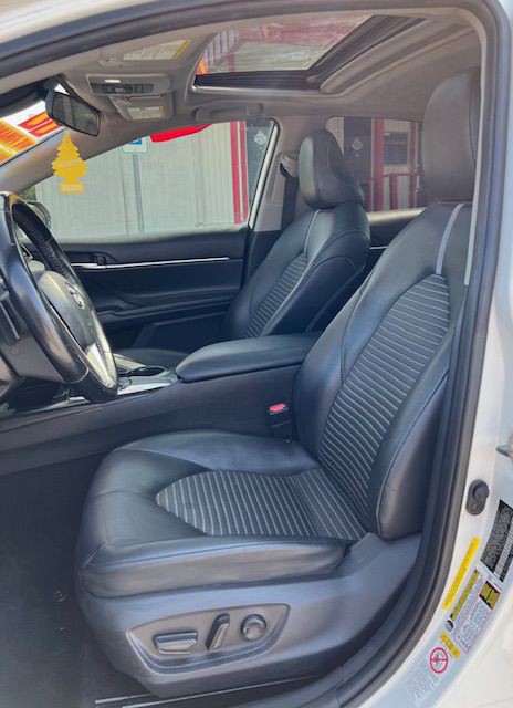2019 Toyota Camry Image 5