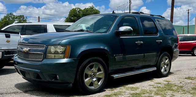 2009 Chevrolet Tahoe Image 4