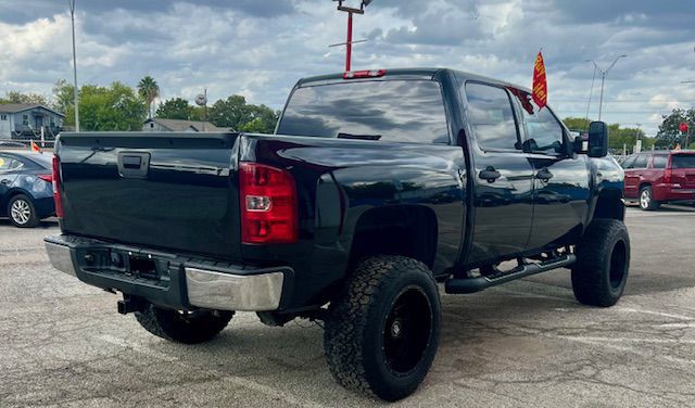 2011 Chevrolet Silverado 1500 Image 4