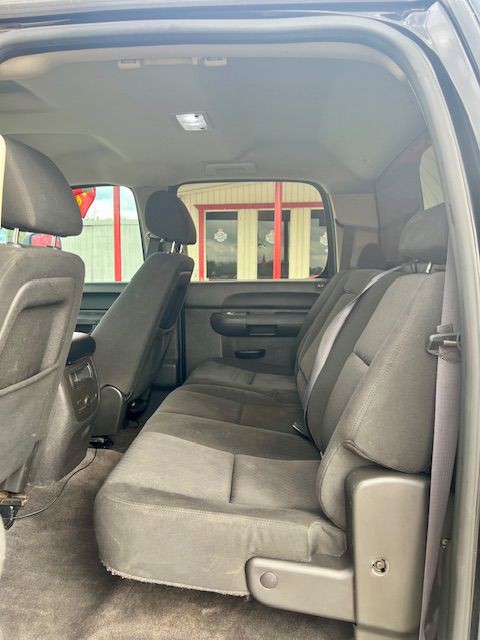 2011 Chevrolet Silverado 1500 Image 8