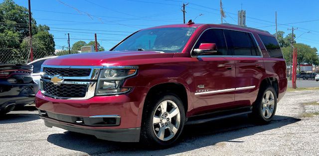 2017 Chevrolet Tahoe Image 1