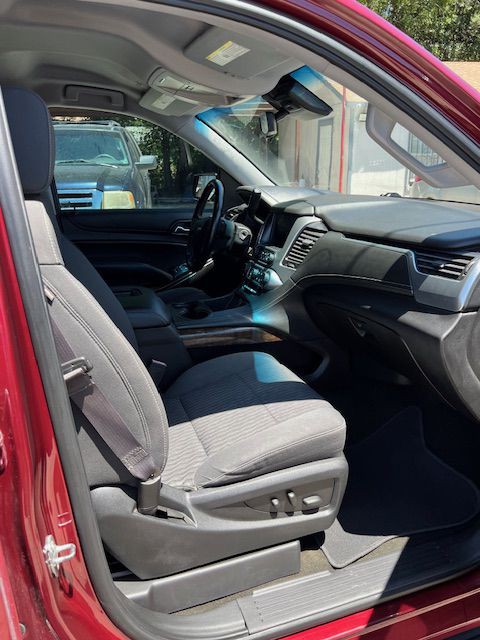 2017 Chevrolet Tahoe Image 7