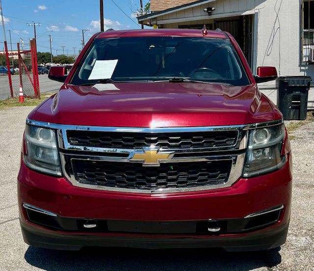 2017 Chevrolet Tahoe Image 3