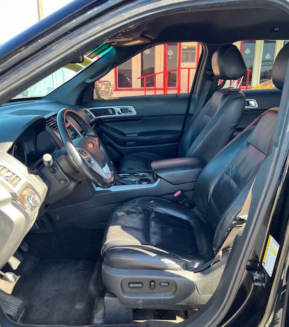 2012 Ford Explorer Image 6