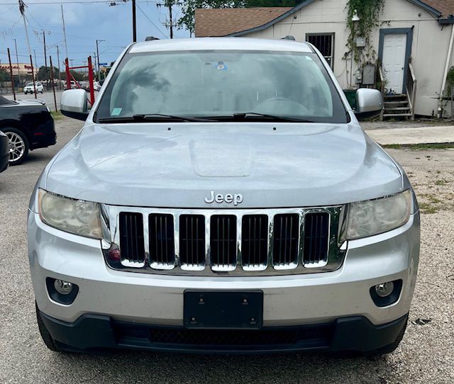 2013 Jeep Grand Cherokee Image 3