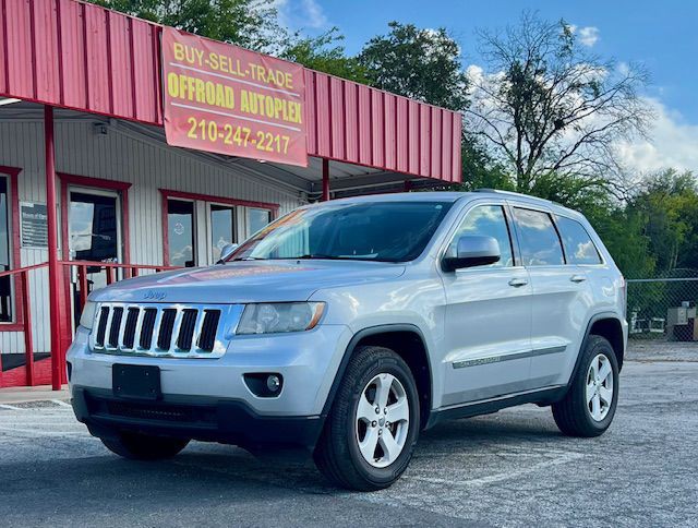 2013 Jeep Grand Cherokee Image 10