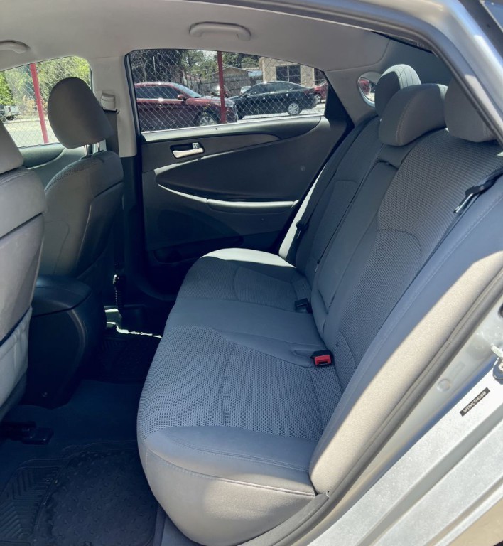 2013 Hyundai Sonata Image 4