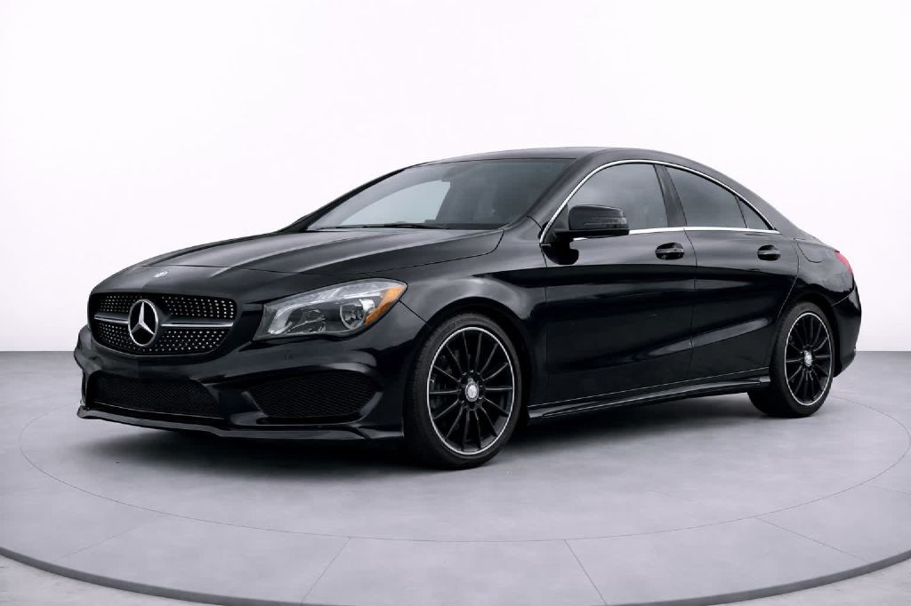 2015 Mercedes-Benz CLA-Class Image 1