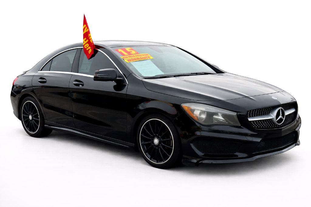 2015 Mercedes-Benz CLA-Class Image 2