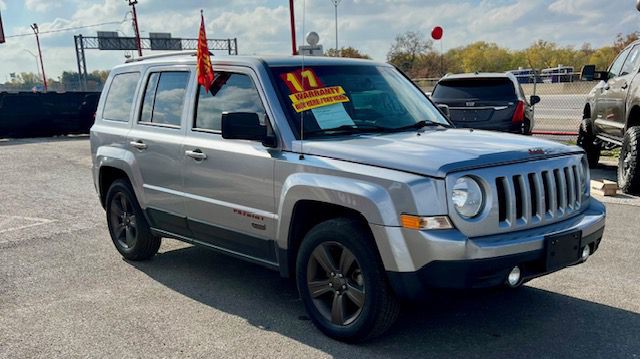 2017 Jeep Patriot Image 2