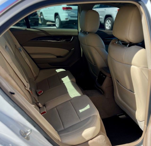 2016 Cadillac CTS Image 9