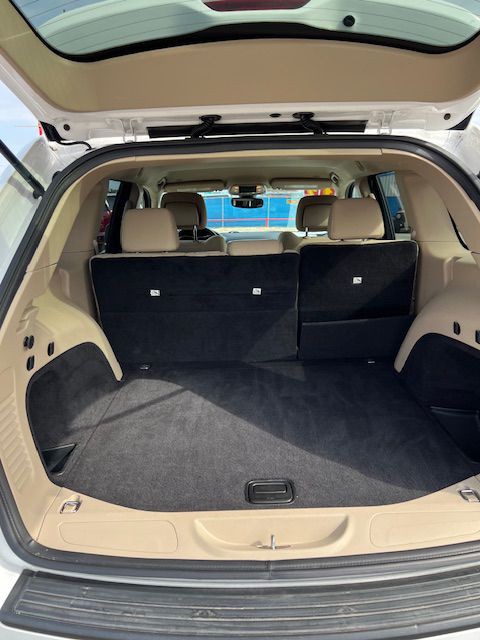 2017 Jeep Grand Cherokee Image 10