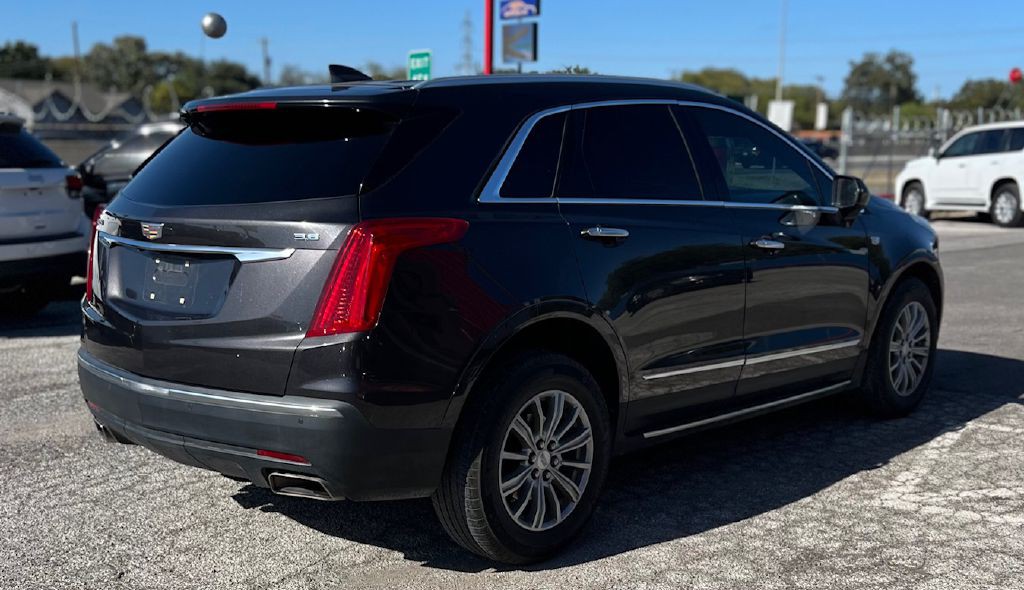 2017 Cadillac XT5 Image 4