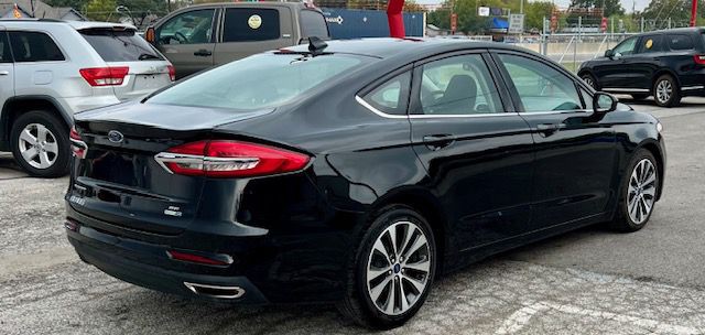 2020 Ford Fusion Image 5
