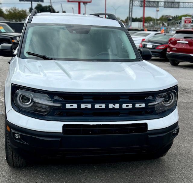 2022 Ford Bronco Image 5