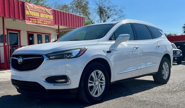 2018 Buick Enclave Image 12