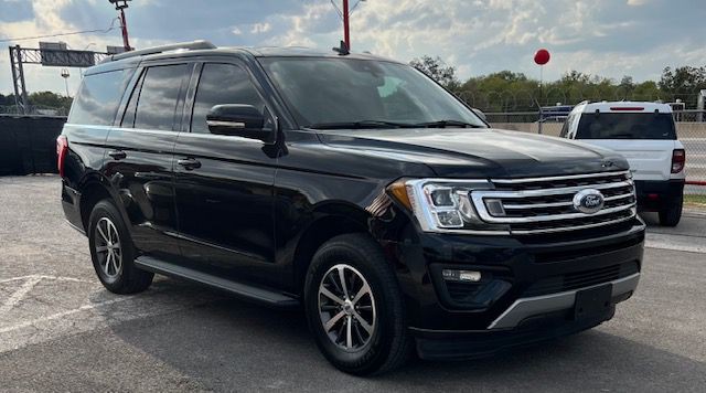 2021 Ford Expedition Image 2