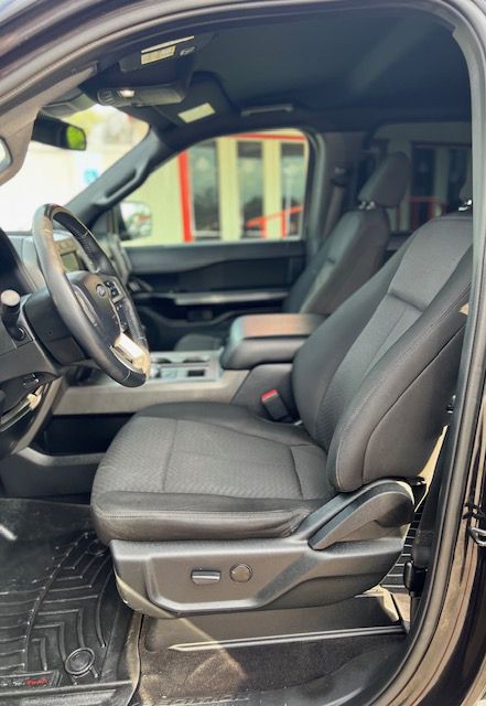 2021 Ford Expedition Image 6