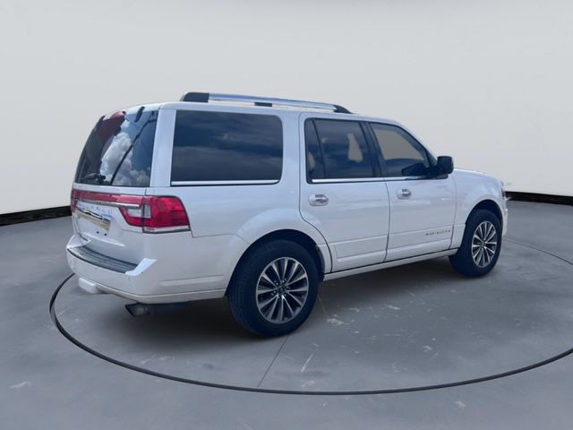 2017 Lincoln Navigator Image 4