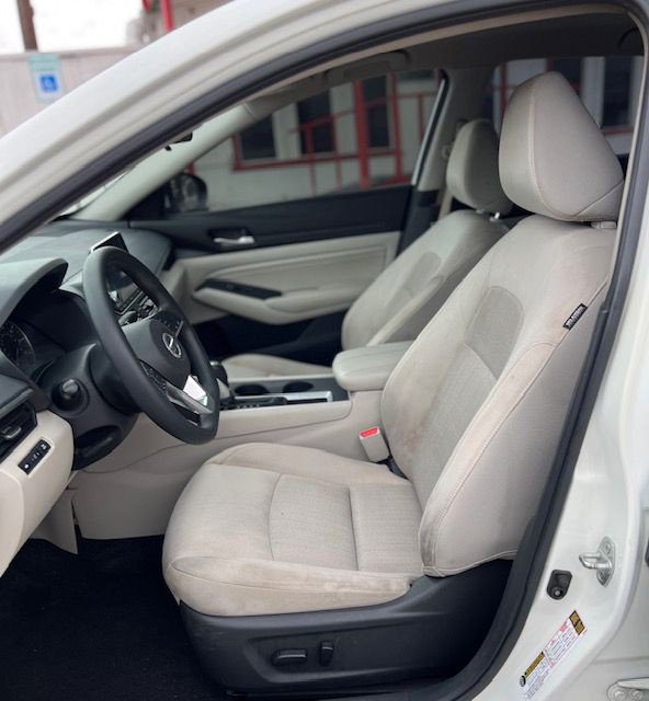 2019 Nissan Altima Image 3