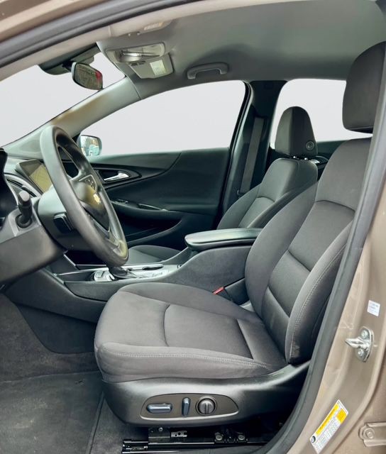 2023 Chevrolet Malibu Image 5