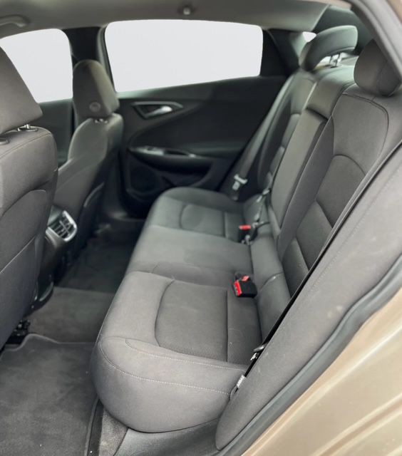 2023 Chevrolet Malibu Image 6