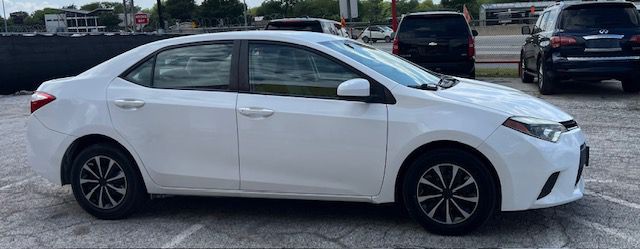 2014 Toyota Corolla Image 2