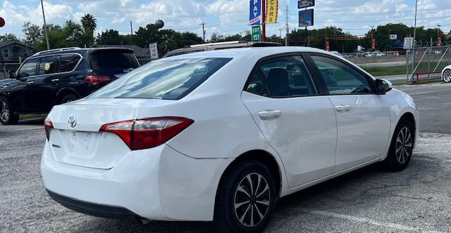 2014 Toyota Corolla Image 5
