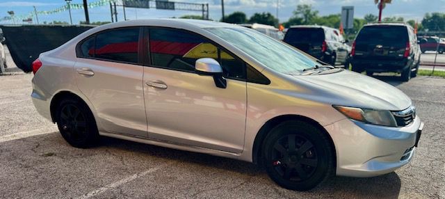 2012 Honda Civic Image 3