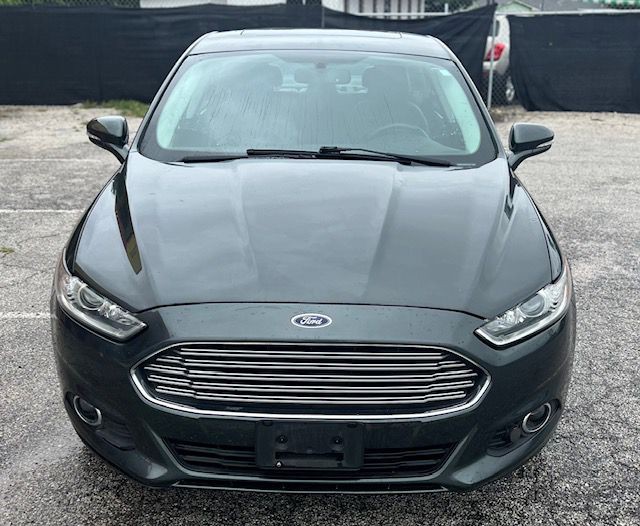 2016 Ford Fusion Image 2