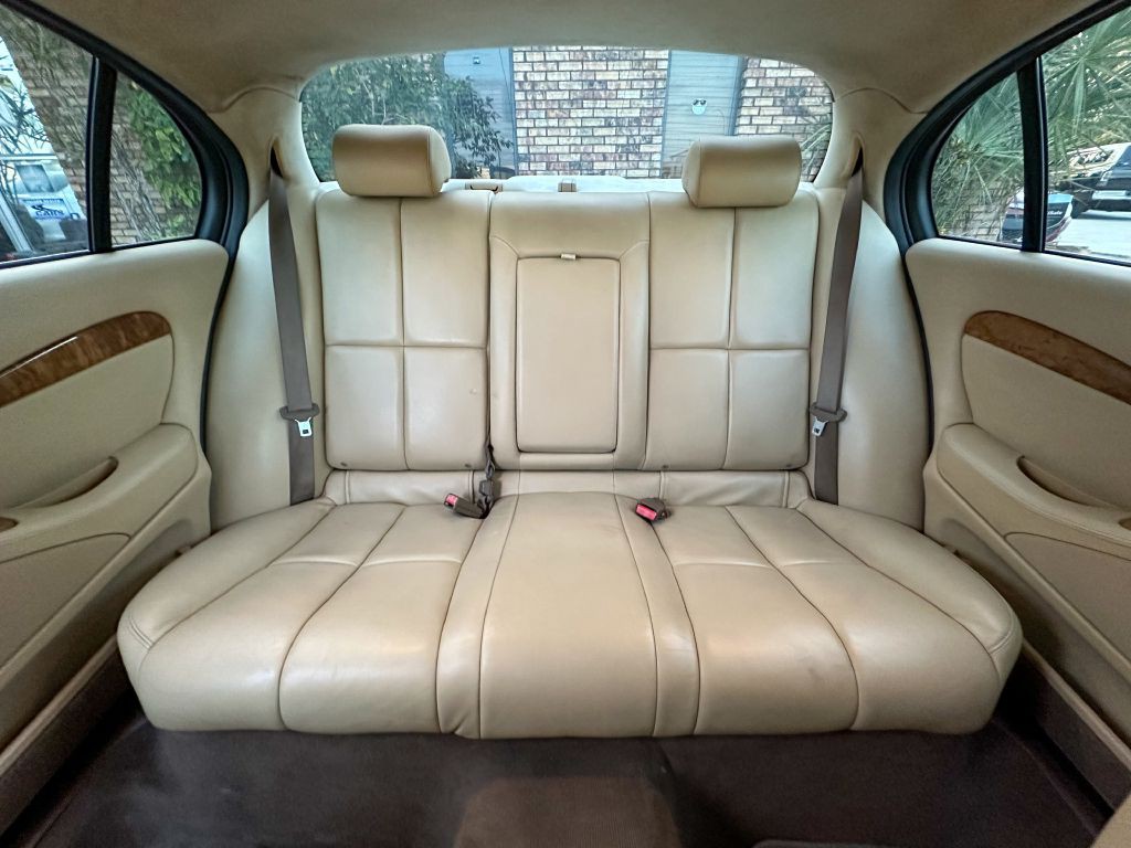 2006 Jaguar S-TYPE Image 7