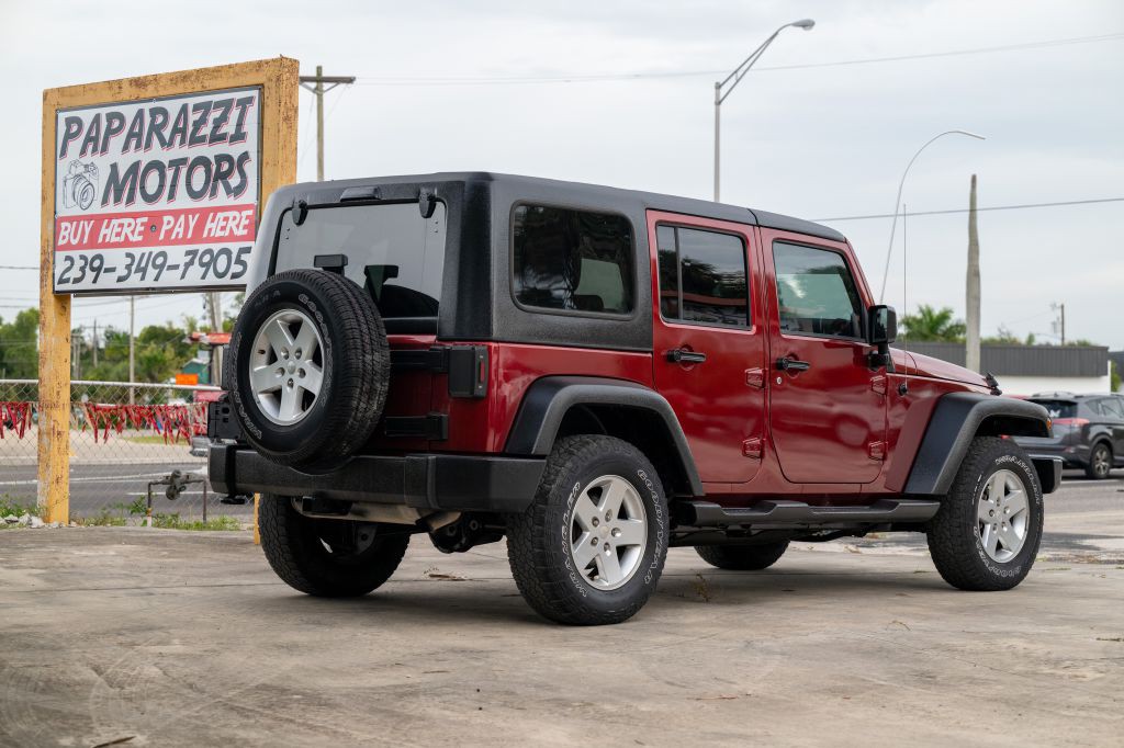 2011 Jeep Wrangler Unlimited Image 5