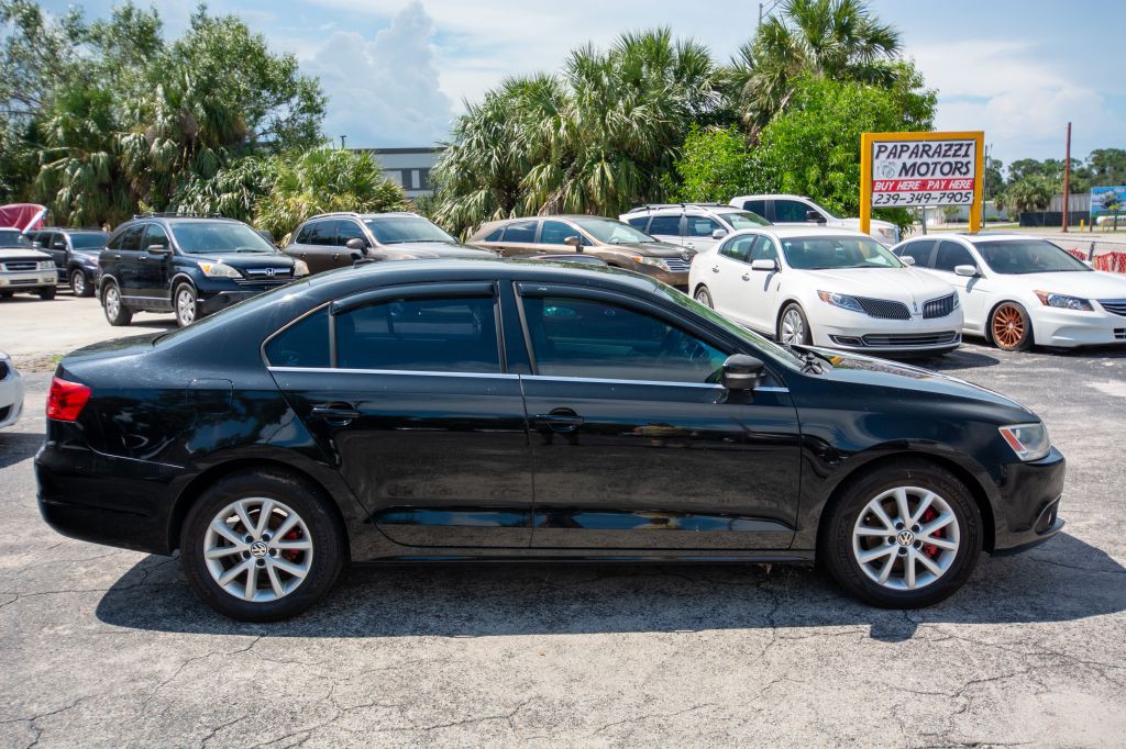 2013 Volkswagen Jetta Image 4