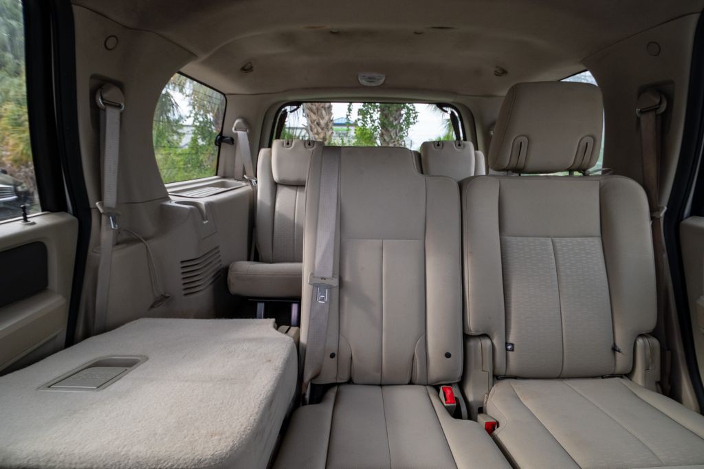 2010 Ford Expedition Image 9